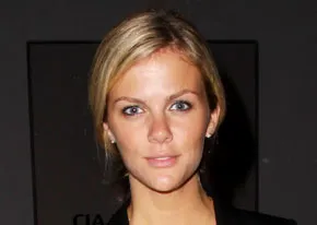 1253033524brooklyn decker b