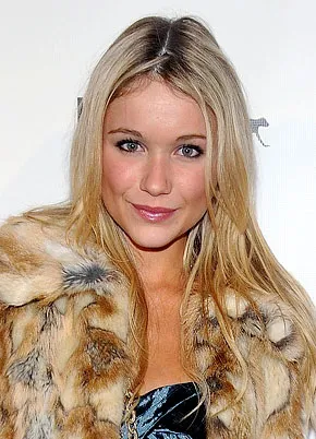 1253034323_katrina bowden a