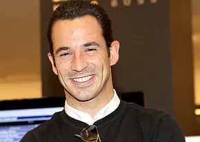 1255464973_helio castroneves 206