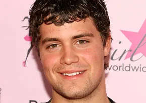 1256594984_levi johnston 206