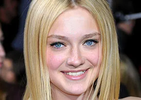 1260374980dakota fanning 206