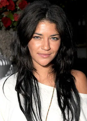 1260375432_jessica szohr 290