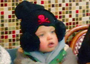 1261516686_shiloh jolie pitt 206