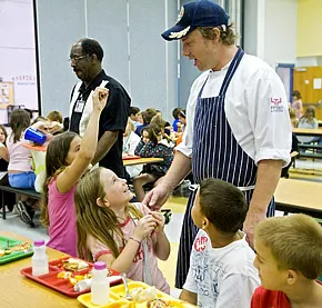 1268751161_jamie oliver 290