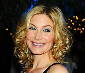 1269289522_elizabeth mitchell 290