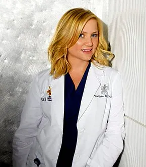 1270741582_jessica capshaw 290