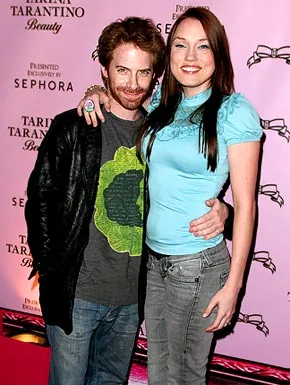 1272891968_seth green clare 290