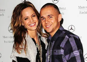 1277574485_mena suvari weds p1