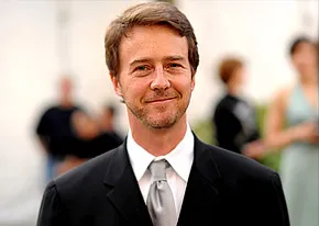 1278943742_ed norton 206