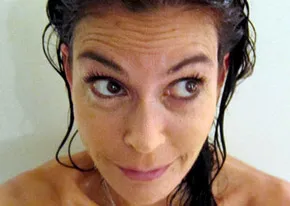 1281706556_1281545851_teri hatcher 206