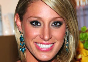 1283457874_vienna girardi 206