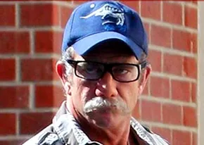 1285073466_mel gibson 206