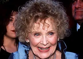 1285610060_gloria stuart 206