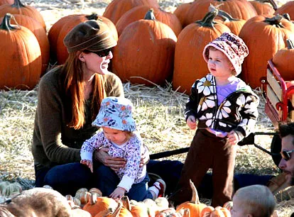 1286300843_marcia cross 468