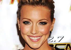 1291319497bio katie cassidy 206
