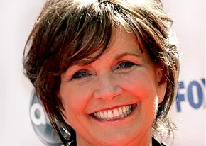 1291763718_elizabeth edwards 206