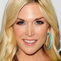 1292020061bio tinsely mortimer 206