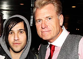 1292537567_joe simpson 206