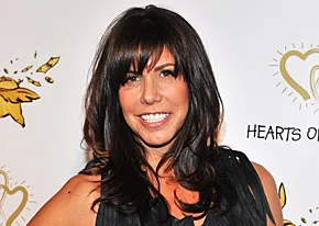 1293122275_cindy barshop 206