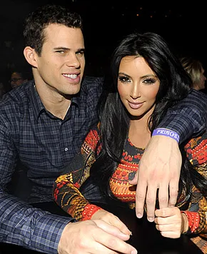 1297791238_kim kris 290