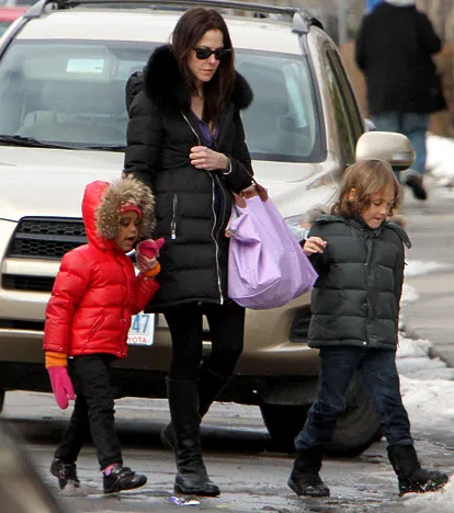 1302886212_mary louise parker lg