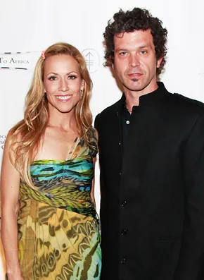 1304716066_sheryl crow 290