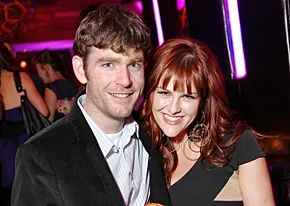 1305999235_sara rue wedding_206