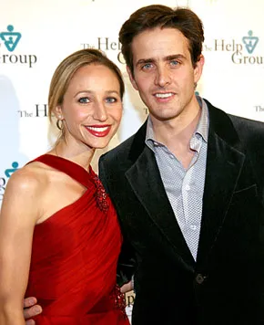 1306930967_joey mcintyre 290