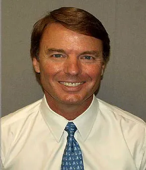 1308168725_john edwards 290