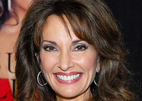 1310132946_susan lucci all my children 206