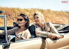 1310743341_jane lynch wife 206