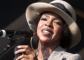 1311604647_lauryn hill gives birth 2 206