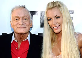 1311975194_hugh hefner crystal harris 206