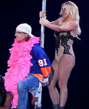 1312395784_britney spears jason trawick 290