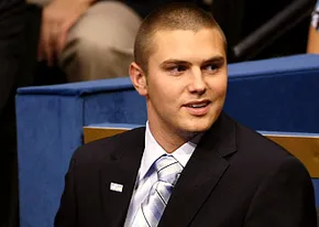 1313012657_britta track sarah palin 206