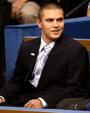 1313012657_britta track sarah palin 290