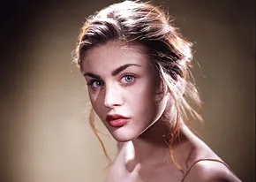 1314193979_frances bean cobain 206