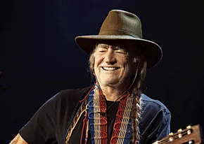 1314804335_willie nelson 206