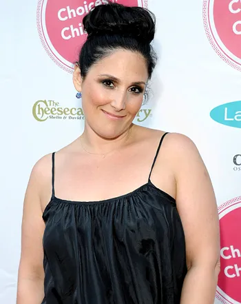 1315570871_ricki lake 441