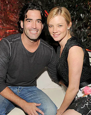 1315665718_amy smart oosterhouse_2