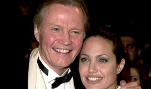 1315929203_jon voight angelina jolie 178