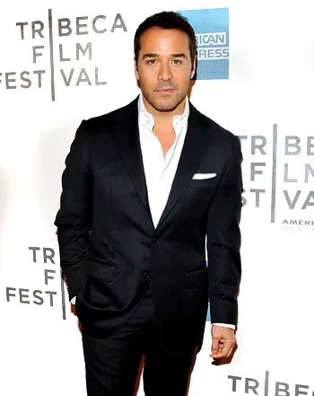 1315951923_jeremy piven 350
