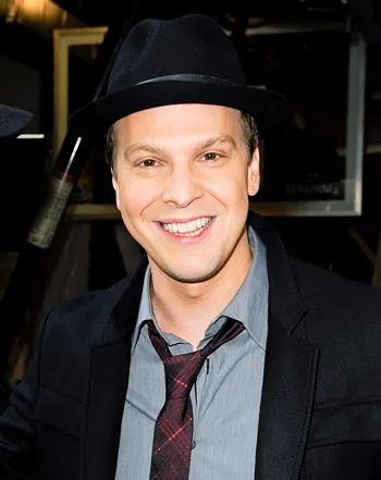 1316446564_gavin degraw 441