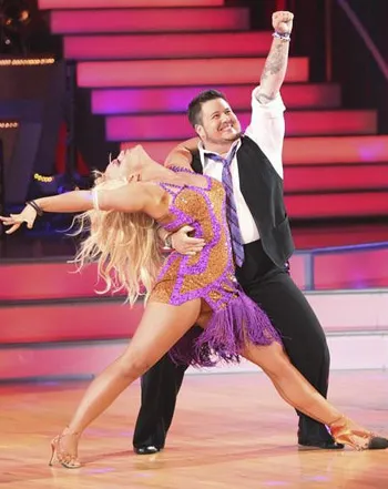 1316525716_chaz bono lacey schwimmer 441