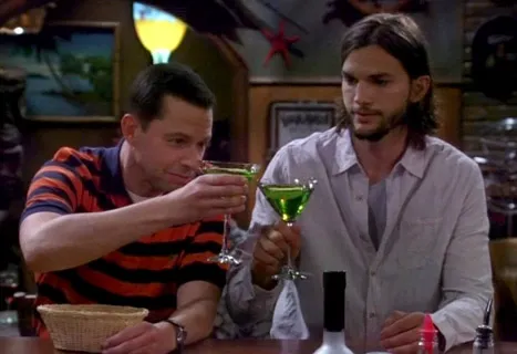 1316541518_ashton kutcher jon cryer article