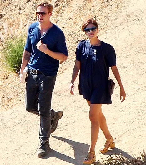 1316613888_ryan gosling eva mendes 467
