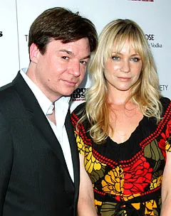 1317320696_mike myers kelly tisdale 240