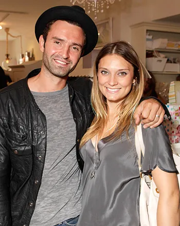 1318260156_spencer grammer gives birth lg