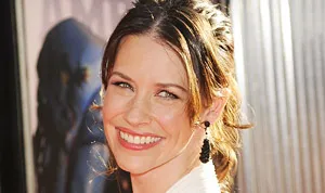 1318343554_evangeline lilly 178
