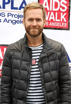 1318875438_bob harper 240